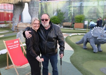 9. Minigolf Trophy Center West