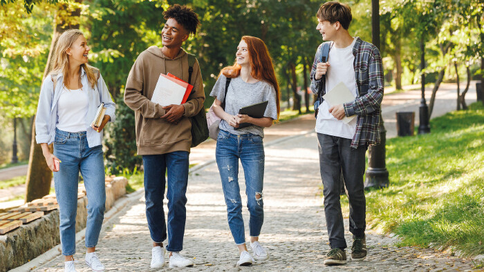 Die AK lädt zu einer Lesereihe für Schüler:innen.