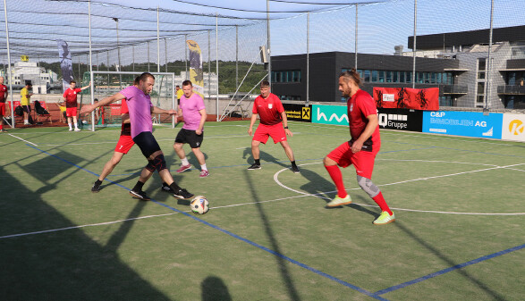 Spannende Partien bot die Streetsoccer-Betriebsmeisterschaft in Raaba.