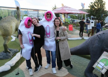 9. Minigolf Trophy Center West