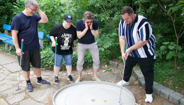 Gute Stimmung mit vielen spannenden Momenten bei der Minigolf-Trophy in Graz-Geidorf