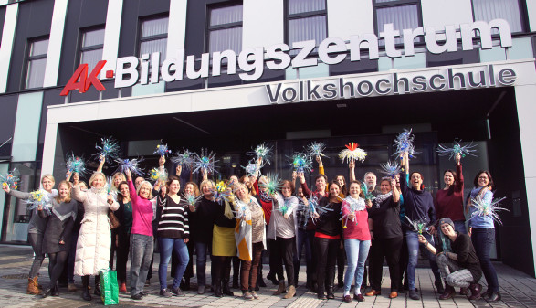 Ein gelungener Workshop mit "Flowers of Change" in der VHS Graz. © Klanglicht, AK Stmk