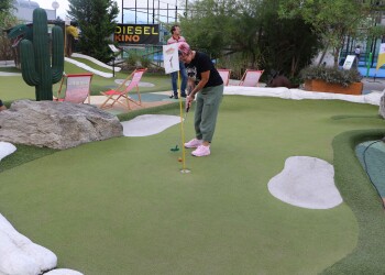 Minigolf Center West September 2024