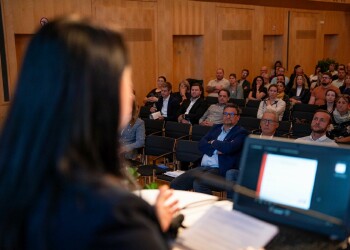 4. Arbeits- und sozialrechtlicher Dialog