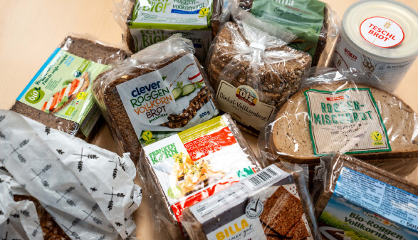 20 geschnittene Brote wurden in Bezug auf Preis, Geschmack, Geruch und Textur getestet.