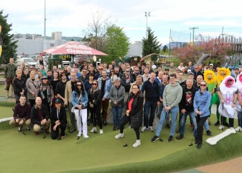 9. Minigolf Trophy Center West