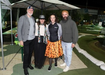 9. Minigolf Trophy Center West
