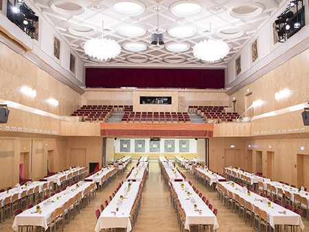 Kammersaal mit Maturaballbestuhlung © Selina Graf, AK Steiermark