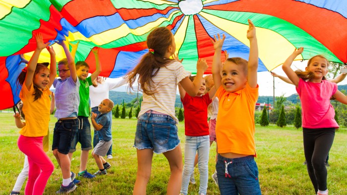 Für Kinder ab 6 Jahren wird im südsteirischen Retzhof ein abwechslungsreiches Programm geboten. © adobe.stock.com, AK Stmk Für Kinder ab 6 Jahren wird im südsteirischen Retzhof ein abwechslungsreiches Programm geboten. © adobe.stock.com, AK Stmk