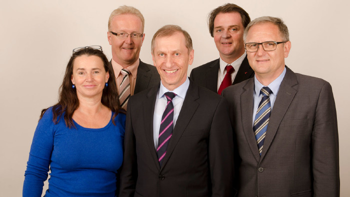Das neugewählte AK-Präsidium mit Patricia Berger, Franz Gosch, Josef Pesserl, Gernot Acko und Günter Steinbauer. 
