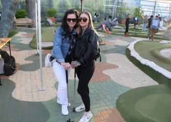 9. Minigolf Trophy Center West