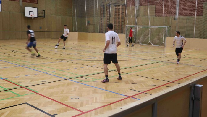 Spannende Spiele gab es bei den Hallenfußballturnieren in Frohnleiten, Leoben und Judenburg zu sehen.