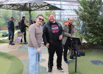 9. Minigolf Trophy Center West